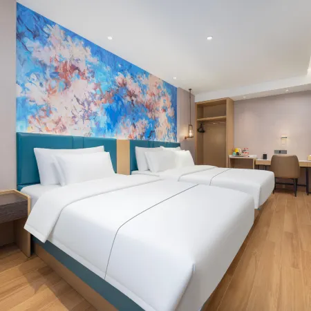 Magnotel Hotel (Dingzhou Municipal Government Times Square)