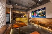 Qidu Youth Hostel (Shantang Street Shilu Subway Station Branch)