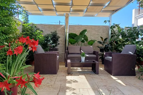 Melinta Stay - Apartment Near Athens Airport & Rafina Port - 停車場