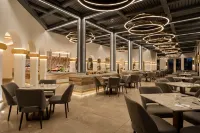 Grand Makadi - Couples and Families Only - 朝食