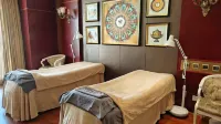 Days Wyndham Hotel in Malakhan - spa