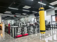 BORUISI    INTERNATIONAL    HOTEL - Gym