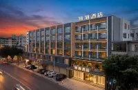 First Encounter Hotel