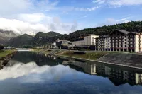 Fangshan Narada Resort Hotel - Mountain view