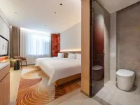 Jifeng International Hotel (Korla No.9 Warehouse Cuckoo River Branch) 쿠얼러 호텔
