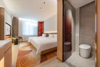 Jifeng International Hotel (Korla No.9 Warehouse Cuckoo River Branch)