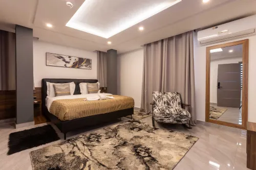 The Cabyn Boutique Hotel - parking