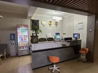 โรงแรมต้าจง ตู้หยุน (สาขา ท่าผู้โดยสาร ถนนโบราณชือป่าน) - เปิดใหม่