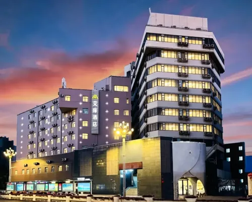 Homeinn Aifeel Hotel (Old Street Kunming Dongfeng Square) Hotels near Kunming Hall