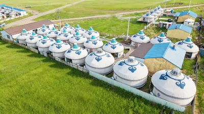 Muyuanqing Mongolian  Yurt Homestay Hotels in Heishantou Town