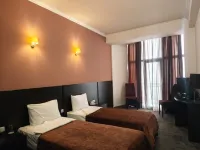 Canyon Hills Hotel - Parvekkeita
