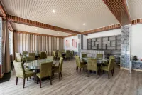 Jiayuguan red theme Inn - فطور
