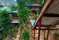 Bale Cabugao Cottages Rental El Nido overlooking Beach - 3-Star