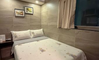 Zi Xin Motel (Tsim Sha Tsui A1 Exit)