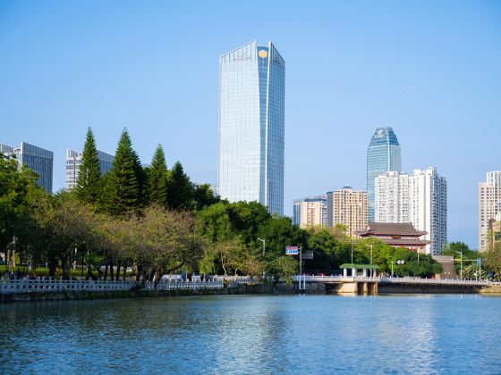 Renaissance Huizhou Hotel