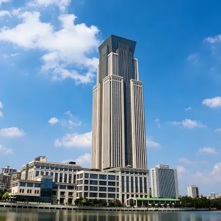 Zhongyuan International Hotel