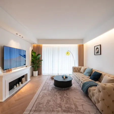 CozyStay Homestay (People's Square)