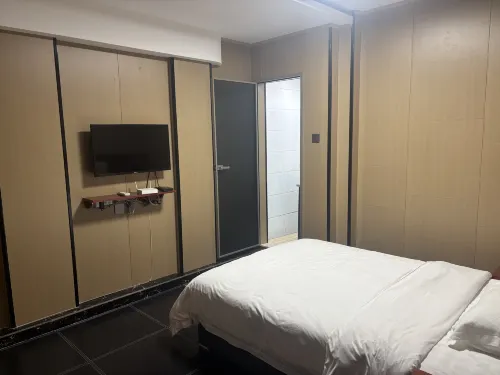 Huangling Dakaile Hotel - 2 Sao