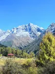 Molanshanju Private Hot Spring Homestay (Bipenggou Scenic Area Li Xiaolu) - جديد