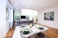 "Oasi libertà" INTERO APPARTAMENTO 100 mq 3 camere e 2 bagni - Kitchenette