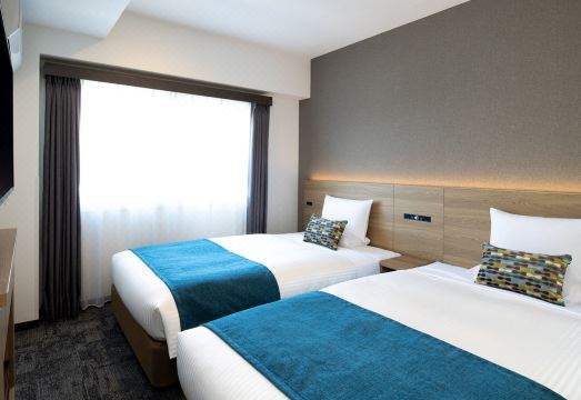 플렉스스테이 인 신우라야수