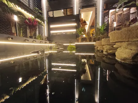 Qingsu Yihaoyuan (WeiShan Ancient City) Отели рядом с достопримечательностью «Gongchen Pavilion»