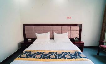 乐山一线天酒店 - Housity