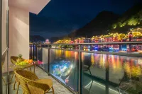 Zhenyuan Fengting Waterfront Hotel - Airport Shuttle