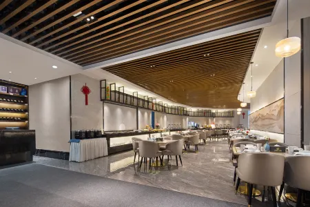 Guomao Grand Hotel Отели рядом с достопримечательностью «Wenzhou Zoo»