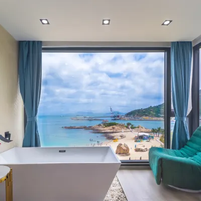 Zhuhai Linghai Yijing (Wailingding Island Beach) Hotels near Lingdingwan Arch Bridge
