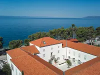 Heritage Hotel Kaštelet Hotels in Tucepi