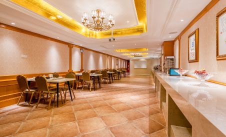 Vienna Hotel (Xiangyang Tanxi Road Hotel) - Housity