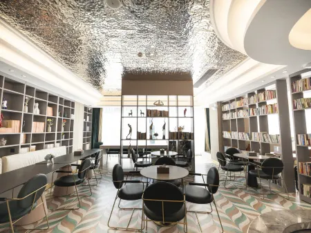 Jinshun Tianhua Hotel (Lushui No.1 Middle School in Nujiang)