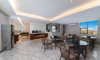 2. 매이펑 호텔（선..