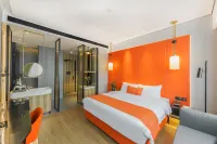 Yueyan Hotel (Nanning Convention and Exhibition Center Longxi Subway Station)