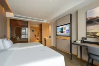 Taizhou Linhai Taizhou College Baiye Road Atour Hotel