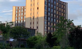 Malmo Hotel (Taishang Baolong Plaza)