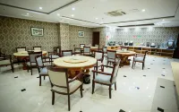 Home Inn Baiyun Hotel (Jinhu Suning Yigou Plaza Branch) - breakfast