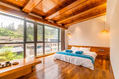 Baoxing Manton B&B