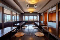 Grandvrioresort Ishigakijima Ocean's Wing & Villa Garden - breakfast