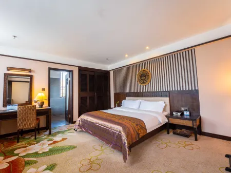 Riyuegu Hot Springs Hotel