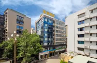 怡嘉酒店（水井溝西南醫科大學店） 鄰近瀘州市體育生態園恆溫游泳館的酒店