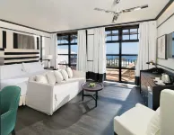 H10 Rubicón Horizons Collection