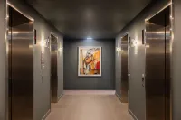 The Adnate Perth - Art Series - gimnasio