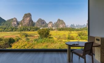 Julong Town Resort Hotel (Yulong River Store, Shili Gallery, Yangshuo)