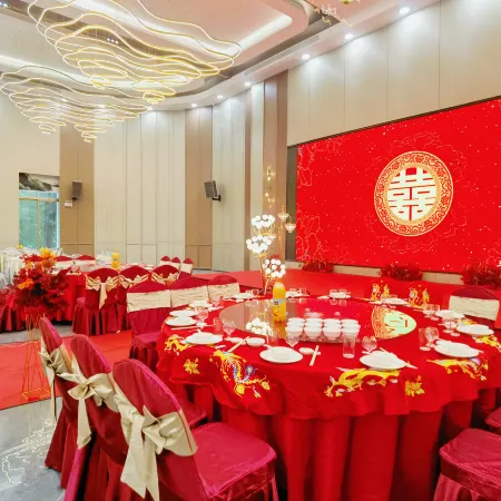 Qianjiang Hot Spring Hotel