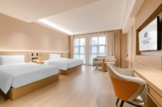 Starway Hotel (Xinxiang Xinfei Avenue Pangdonglai Sanpang)