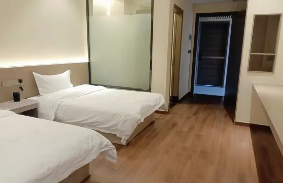 恩平富豪大酒店