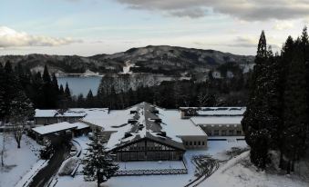 WHITE HOTEL GRAND HAKUBA