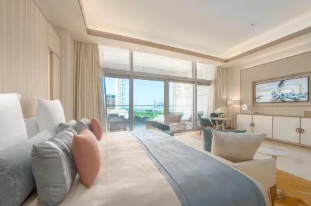 FIVE Luxe JBR